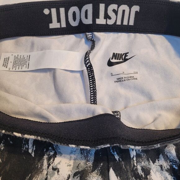 Nike Leg-A-See Mish Mash Leggings Foldover Just Do It Waistband Abstract Small - Picture 7 of 12